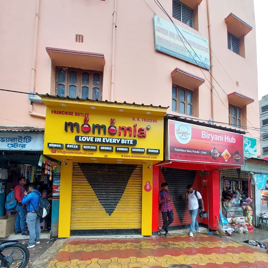 MomoMia Image