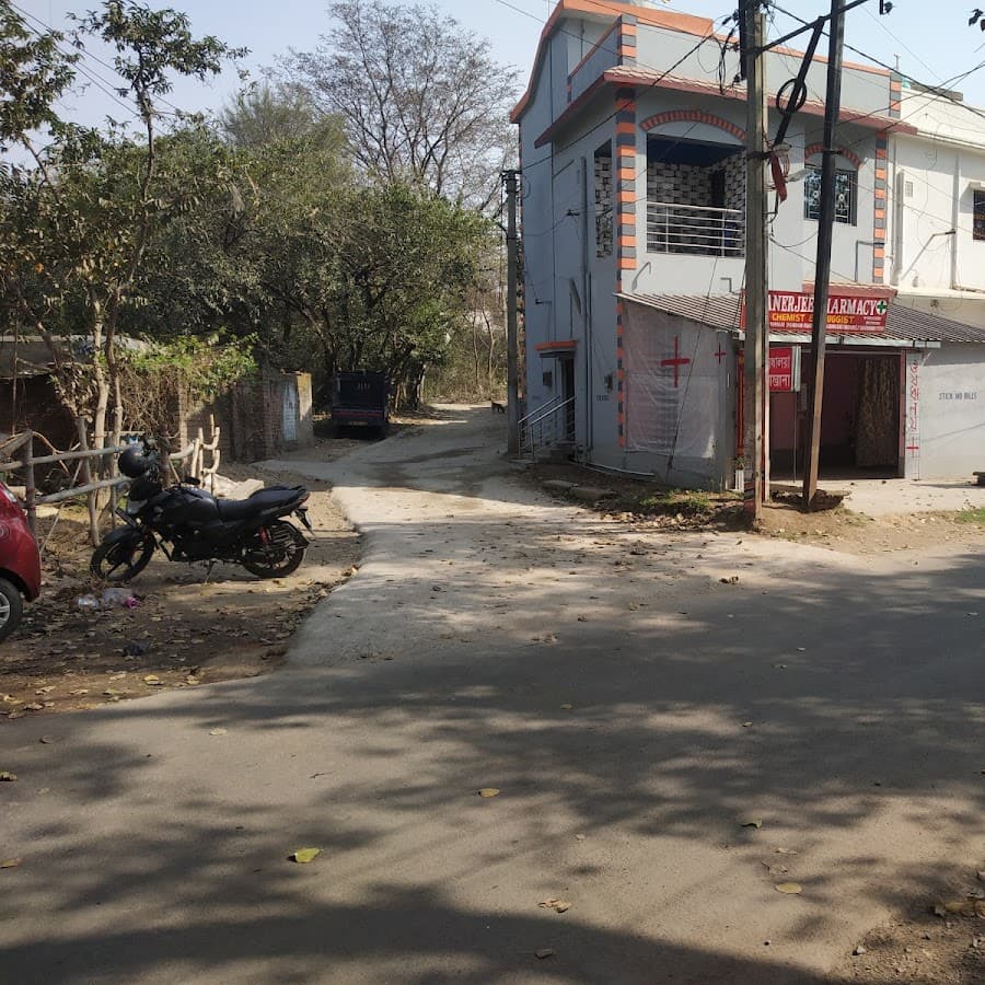 Suraj Salon Image