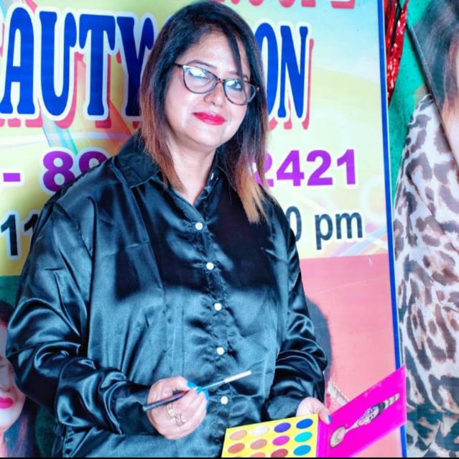 Dreamland Roopz Beauty Salon Image