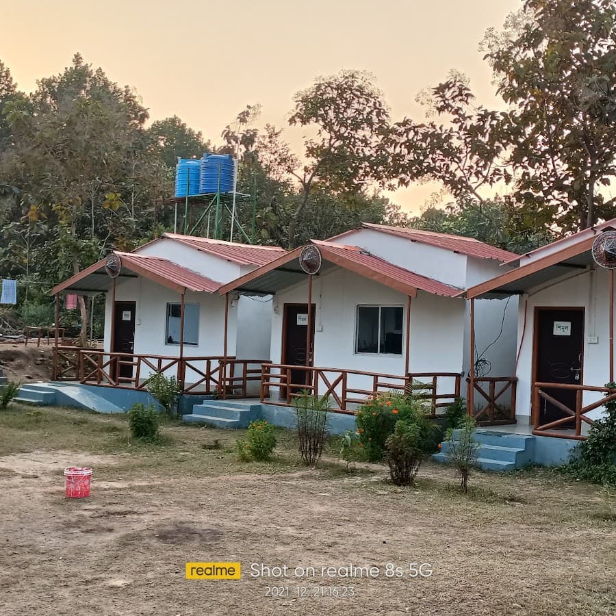RESORT NIRJANE Image