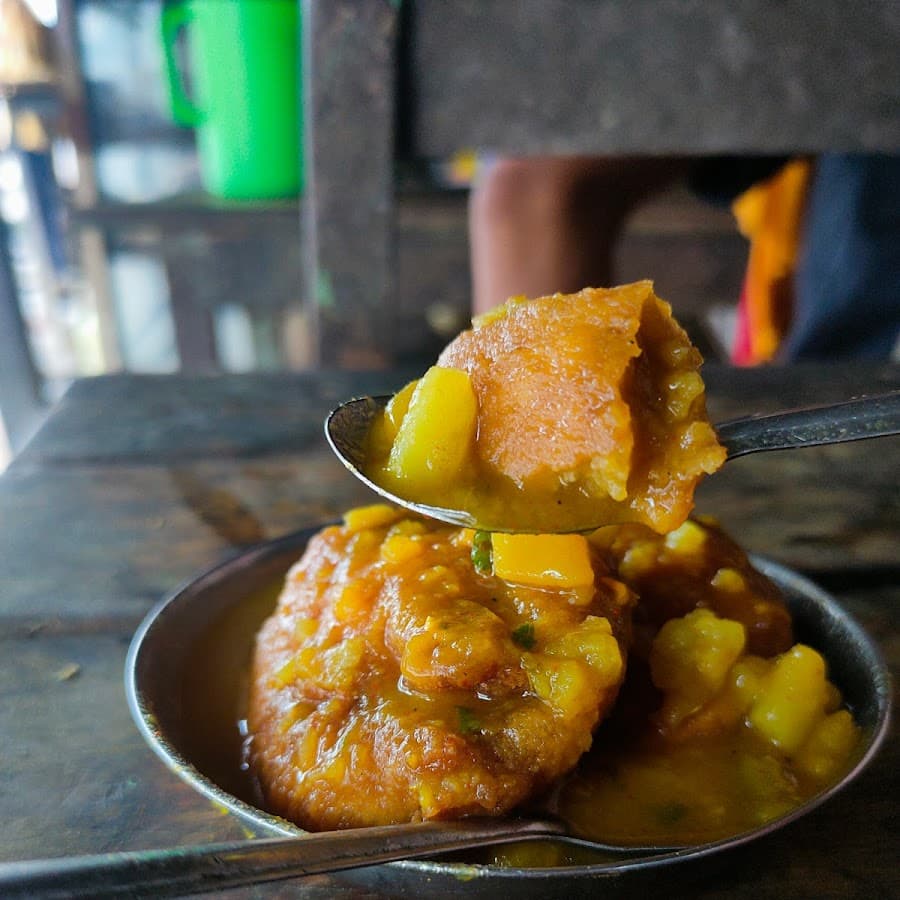 Lalu Dar Chop dokan Image